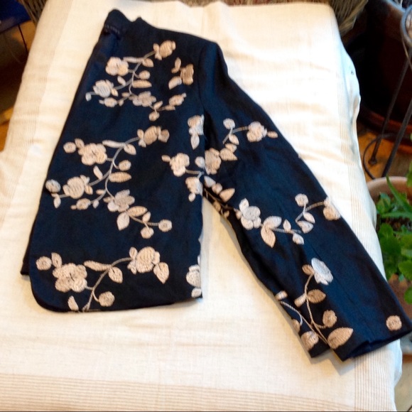 Jacket - Picture 4 of 7